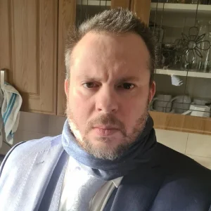 Photo of Scott Etherington.